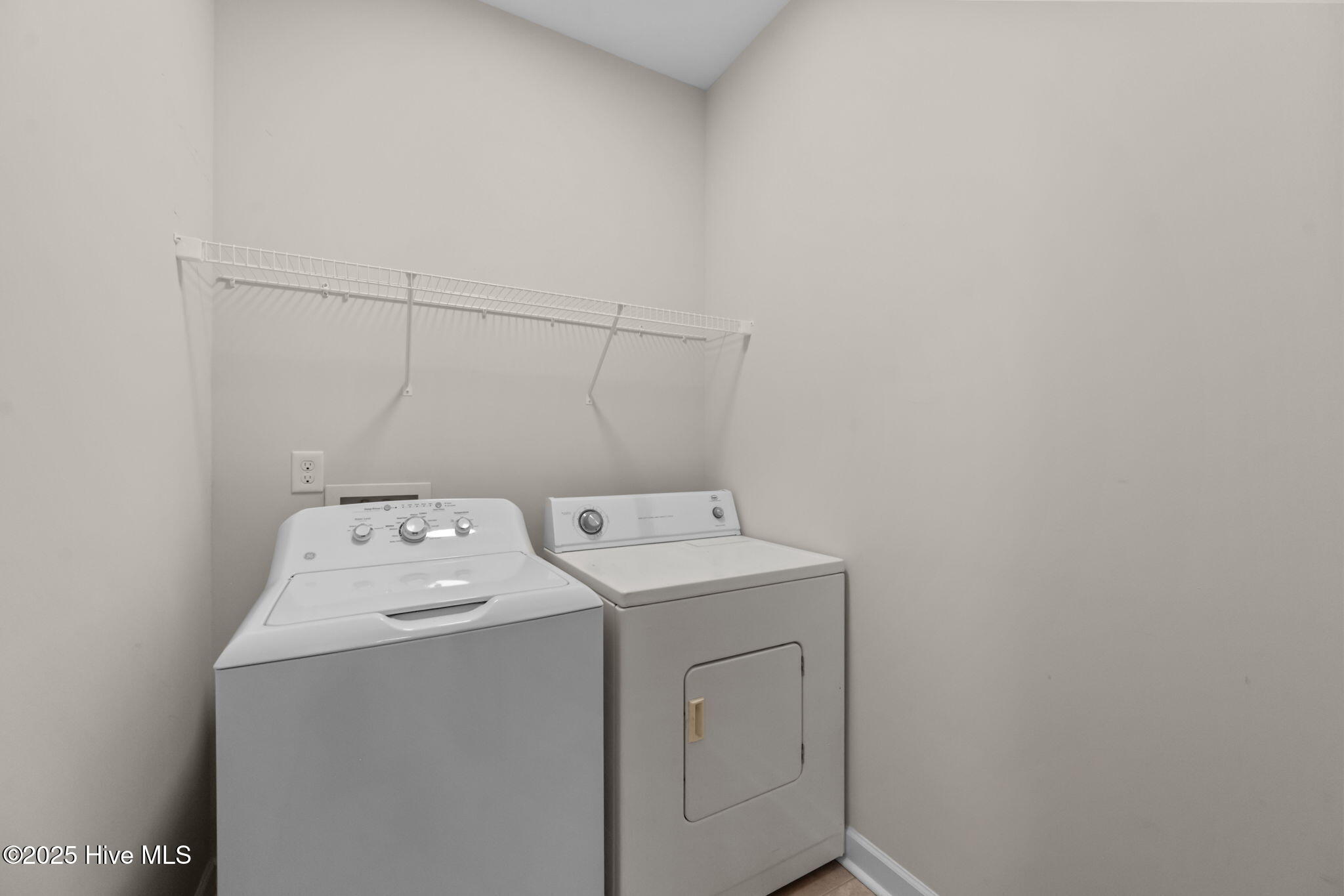 119 Azalea Drive Hampstead, NC 28443 - Photo 23 of 56 45-web-or-mls-_RAD1442
