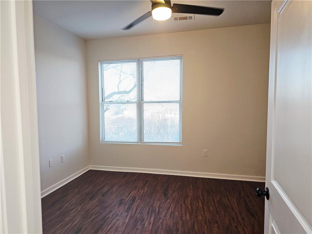 870 Mayson Turner Road Northwest, Unit 1339 Atlanta, GA 30314 - Photo 14 of 25