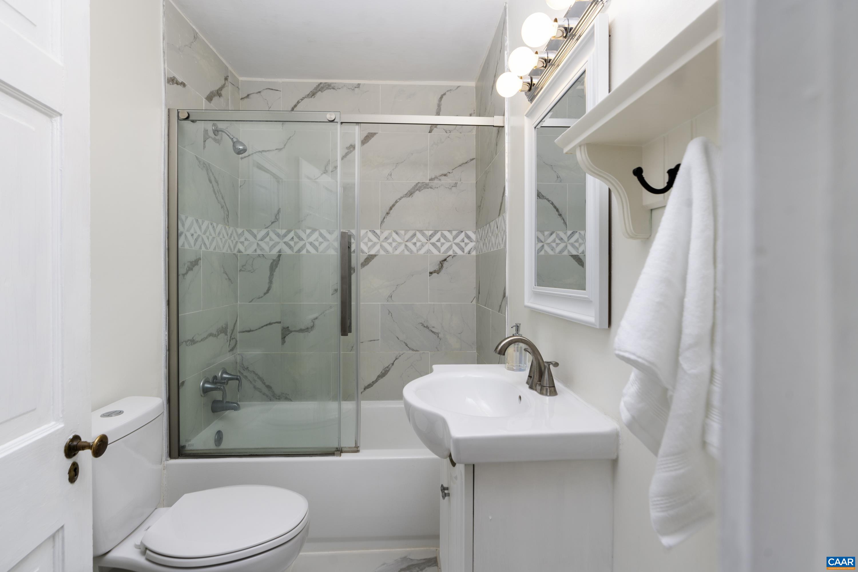 206 Harris Road Charlottesville, VA 22903 - Photo 18 of 28 Gallery Image 18
