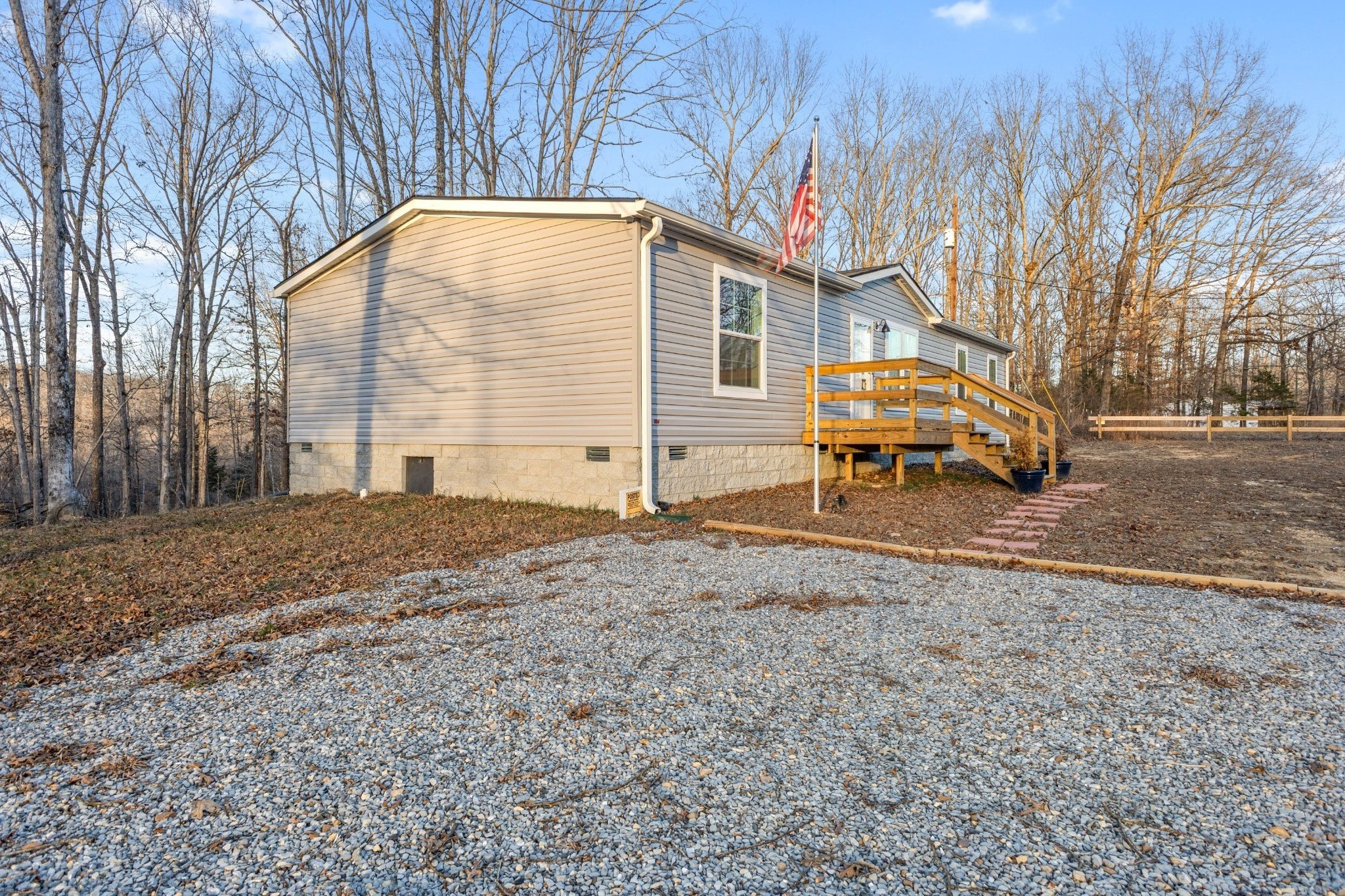 2640 Tower Road Nunnelly, TN 37137 - Photo 3 of 26