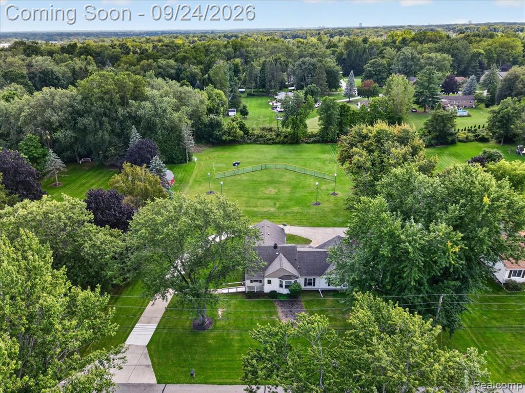 401 Lehigh Road Rochester Hills, MI 48307 - Photo 33 of 39 Gallery Image 33