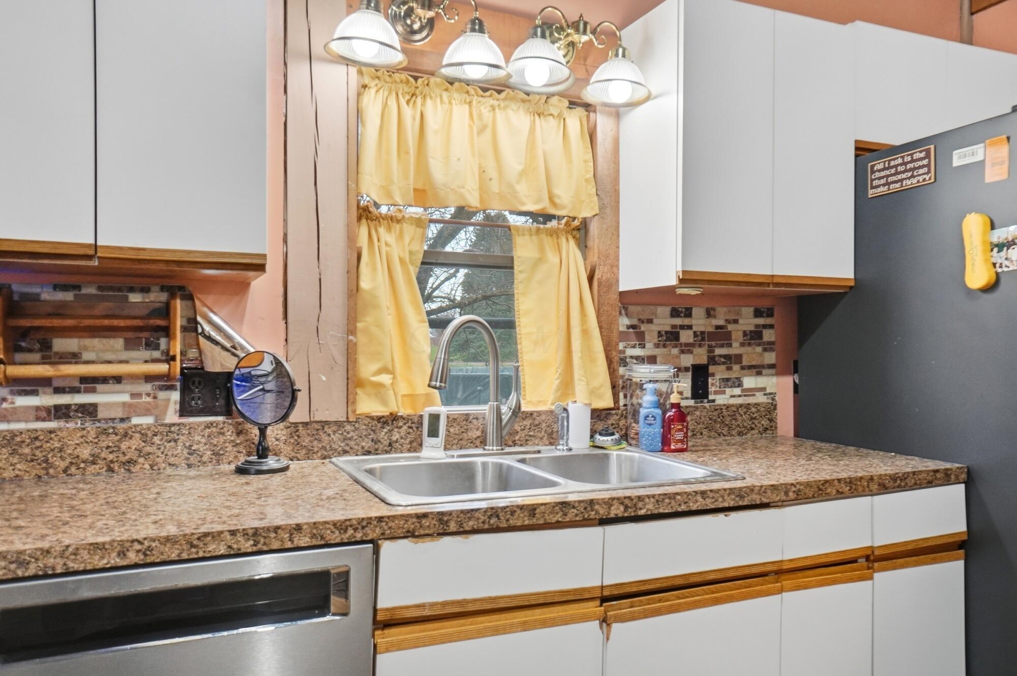 1071 Marietta Road Chillicothe, OH 45601 - Photo 19 of 121 089