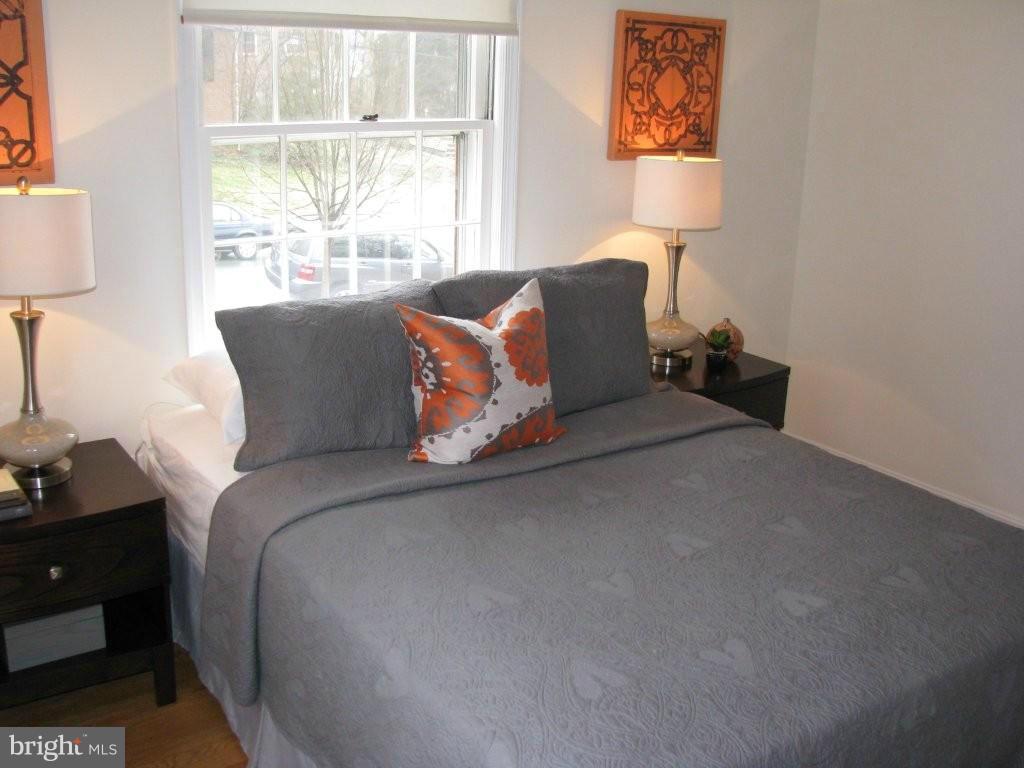 1381 Kimblewick Road Potomac, MD 20854 - Photo 21 of 25 Bedroom