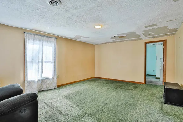 $125,000 | 413 South Buffalo Street, Burket, IN 46508