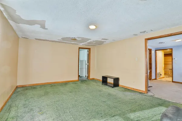 $125,000 | 413 South Buffalo Street, Burket, IN 46508