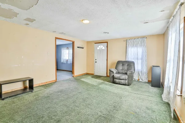 $125,000 | 413 South Buffalo Street, Burket, IN 46508