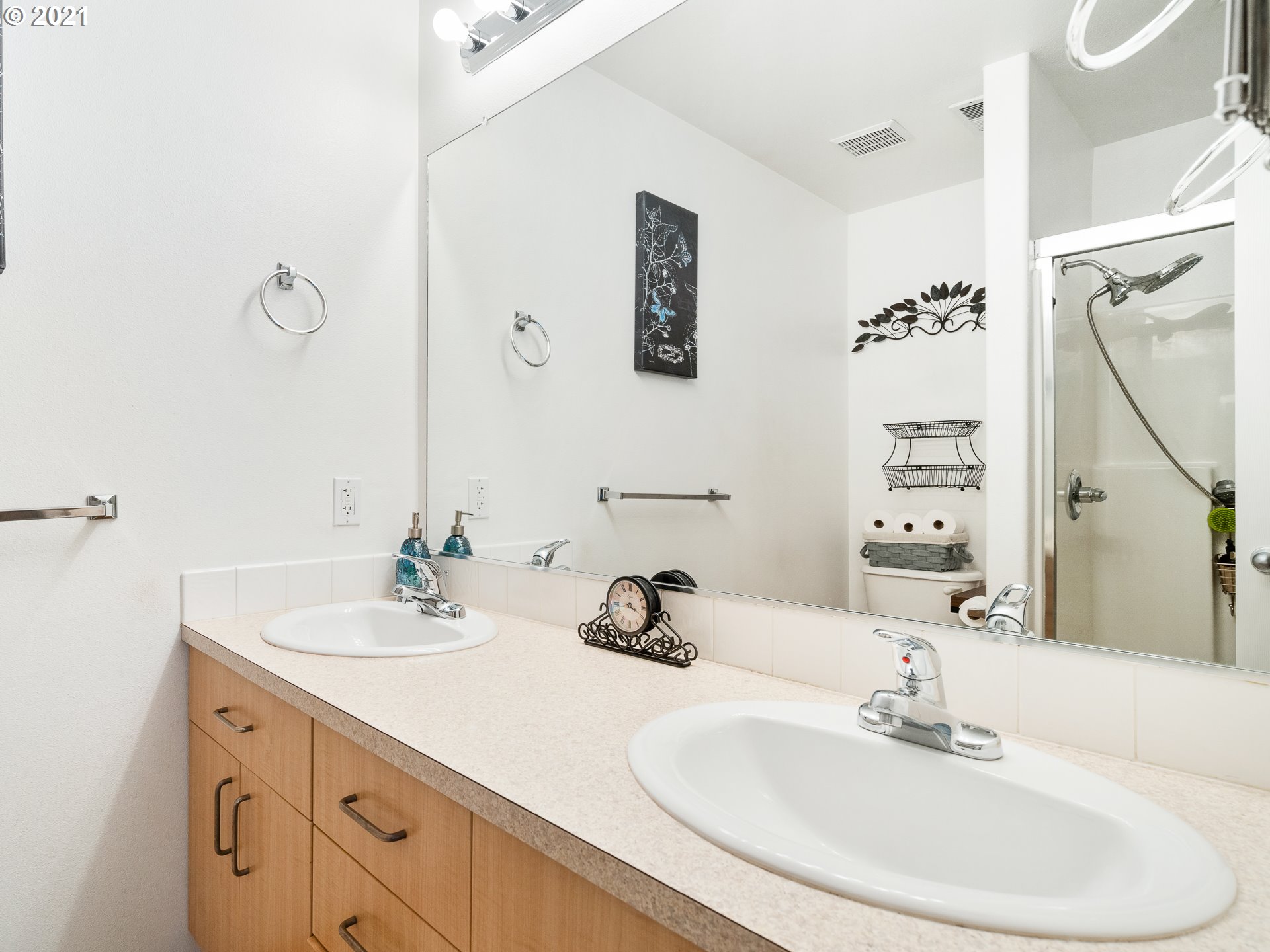 1125 Northeast Mariners Loop Portland, OR 97211 - Photo 17 of 26 Gallery Image 17