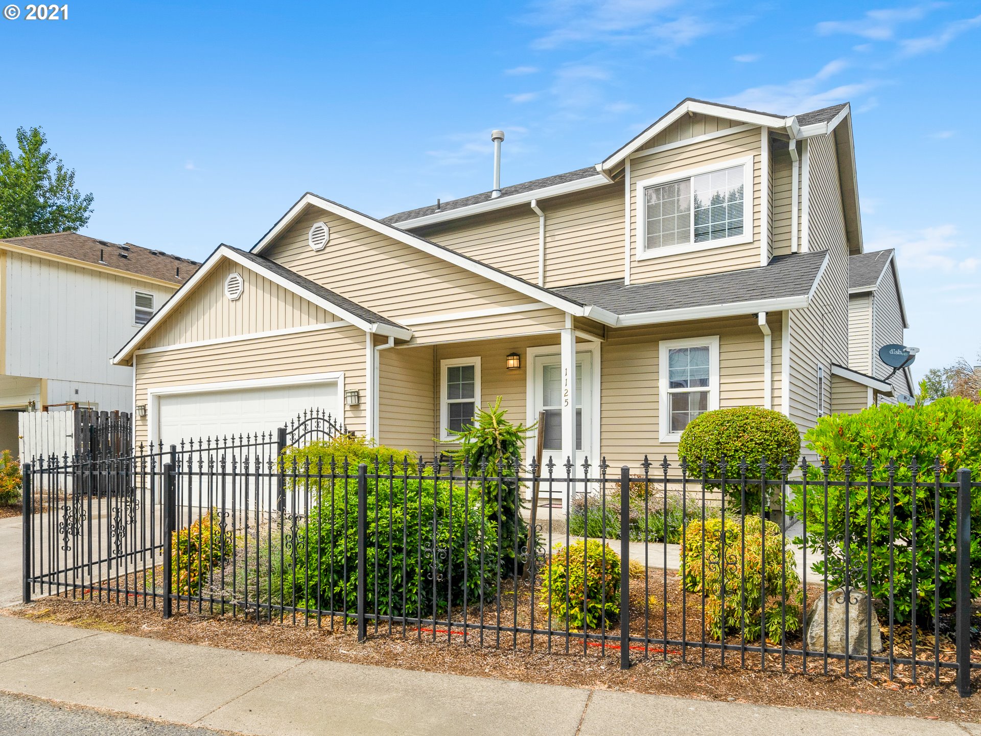 1125 Northeast Mariners Loop Portland, OR 97211 - Photo 3 of 26 Gallery Image 3