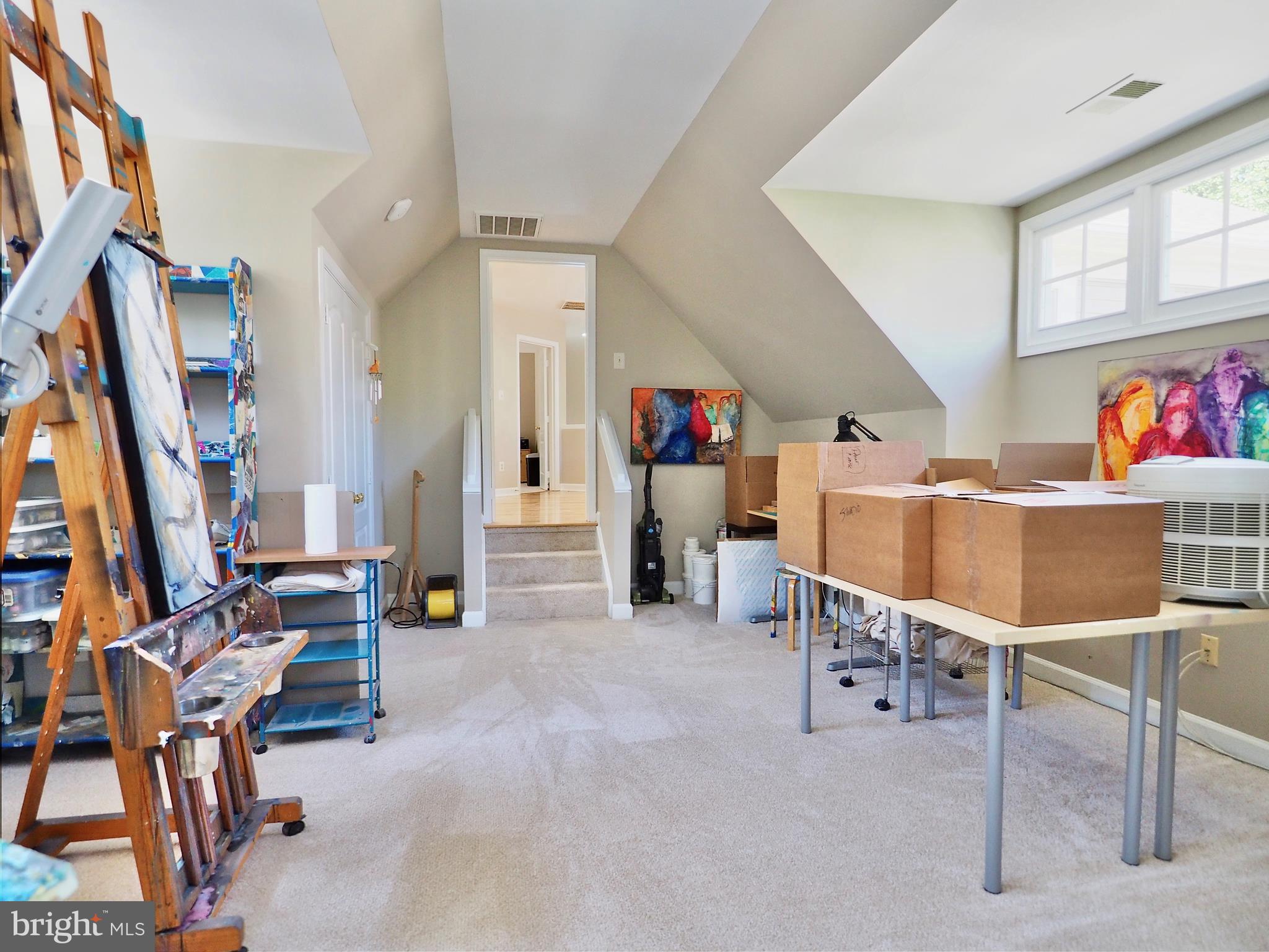 1312 Red Hawk Circle Reston, VA 20194 - Photo 33 of 48 Third bedroom looking out to hallway