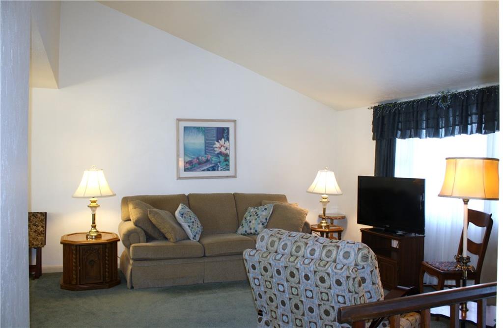 109 Ayleshire Road Butler, PA 16001 - Photo 4 of 25 Gallery Image 4