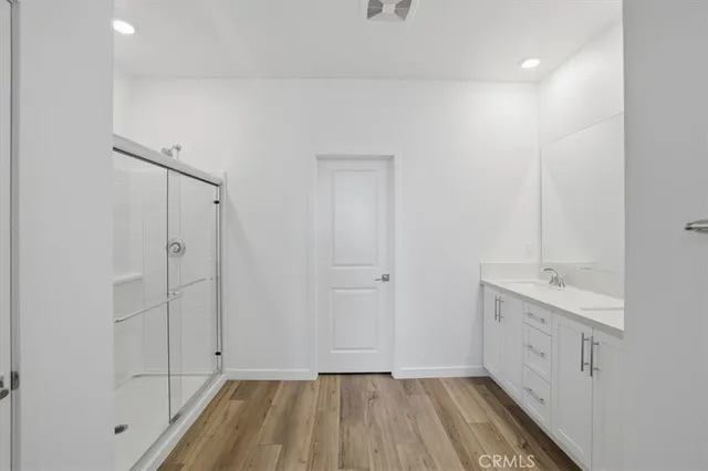 $679,990 | 27323 Seven Oaks Lane, Valencia, CA 91381