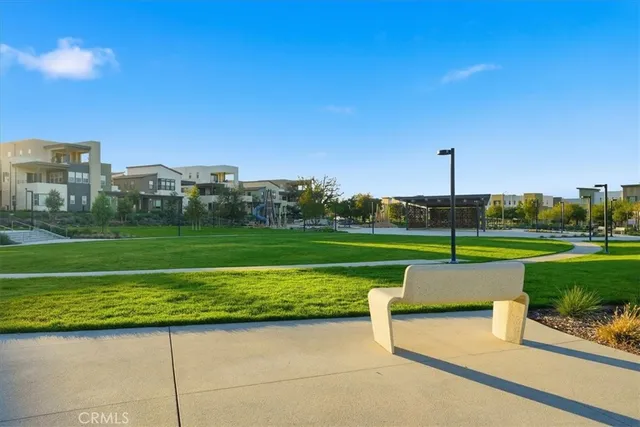 $679,990 | 27323 Seven Oaks Lane, Valencia, CA 91381