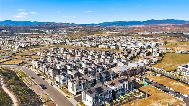 $679,990 | 27323 Seven Oaks Lane, Valencia, CA 91381