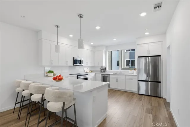 $679,990 | 27323 Seven Oaks Lane, Valencia, CA 91381