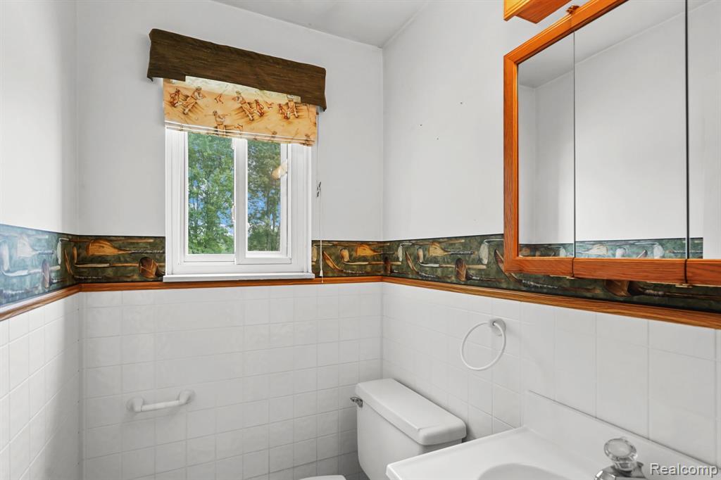 9360 Reid Road Swartz Creek, MI 48473 - Photo 15 of 43 Gallery Image 15
