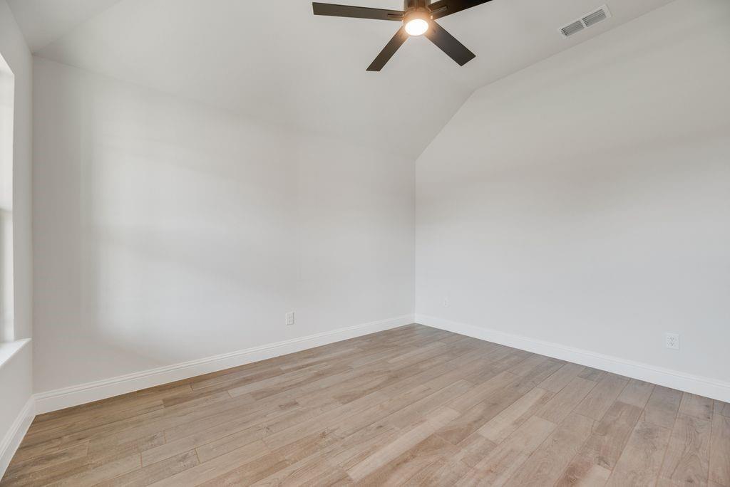 583 Mb Way South Pilot Point, TX 76258 - Photo 13 of 31