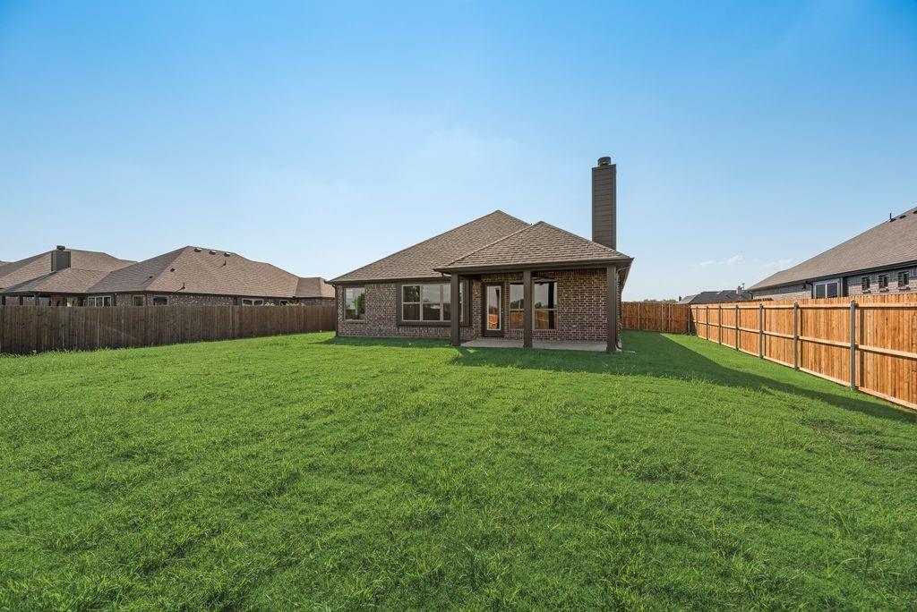 583 Mb Way South Pilot Point, TX 76258 - Photo 2 of 31