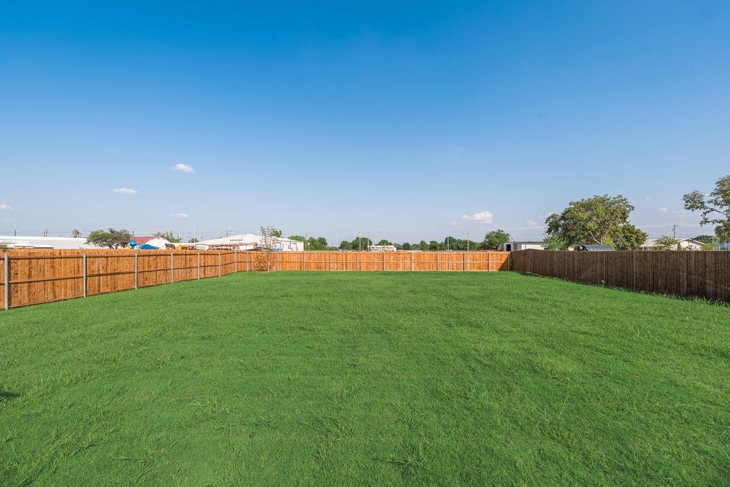 583 Mb Way South Pilot Point, TX 76258 - Photo 24 of 31