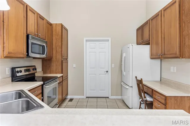 $384,900 | 961 Promenade Court, Dardenne Prairie, MO 63368