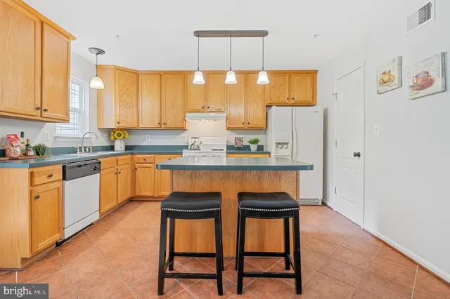 $550,000 | 153 Emory Woods Court, Gaithersburg, MD 20877