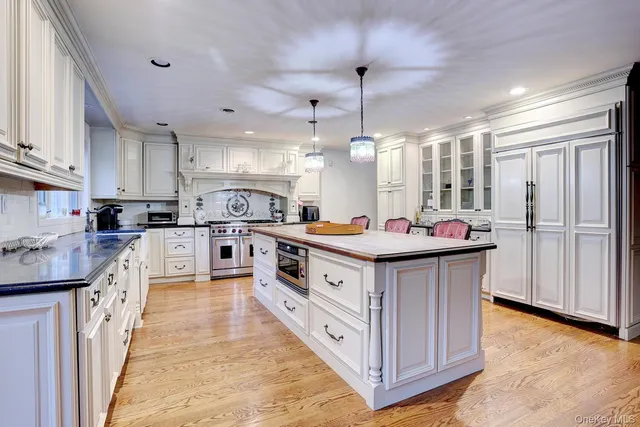 $1,400,000 | 6 Tor Terrace, New City, NY 10956