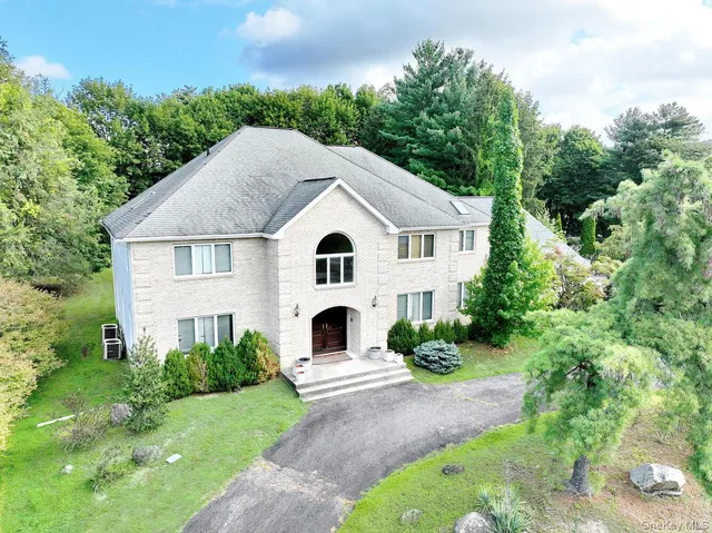 $1,400,000 | 6 Tor Terrace, New City, NY 10956