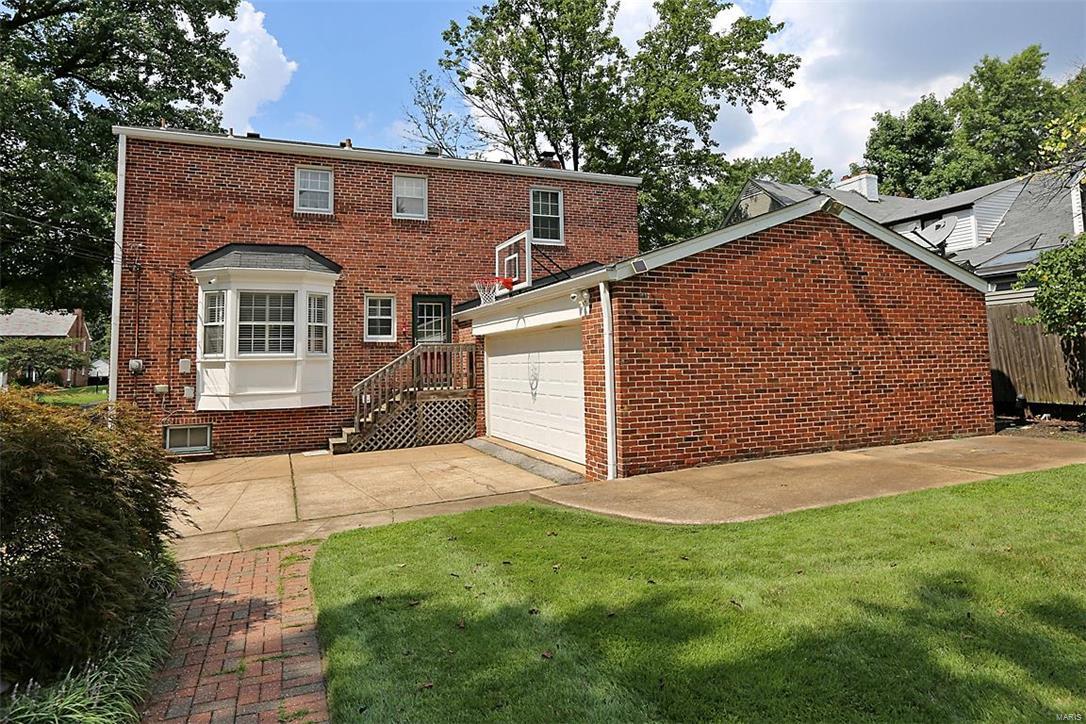 26 Enfield Road Olivette, MO 63132 - Photo 20 of 29
