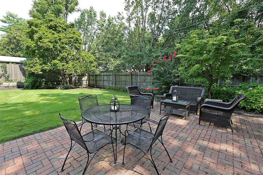 26 Enfield Road Olivette, MO 63132 - Photo 21 of 29