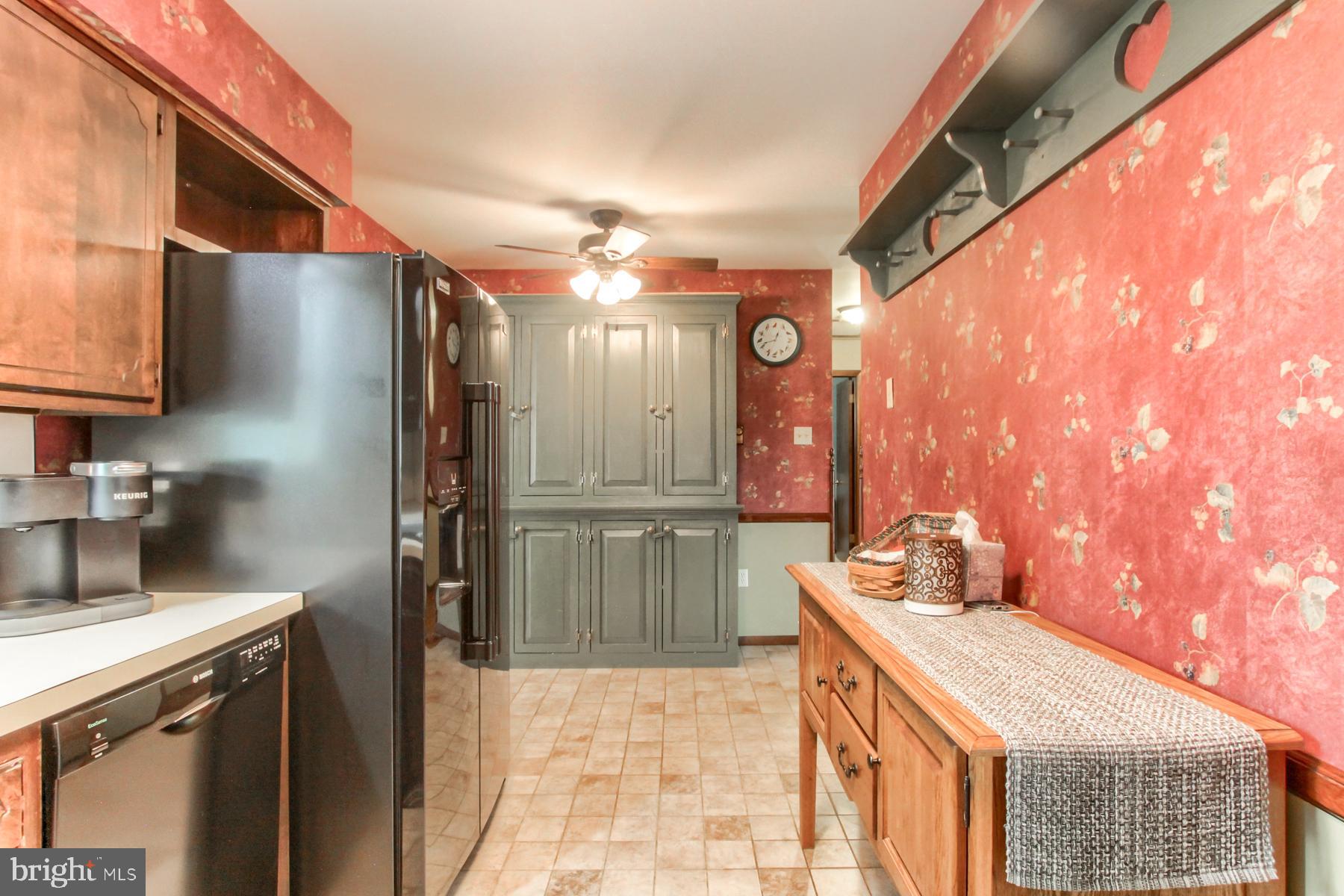 3440 Fox Ridge Court Dover, PA 17315 - Photo 9 of 50 Gallery Image 9
