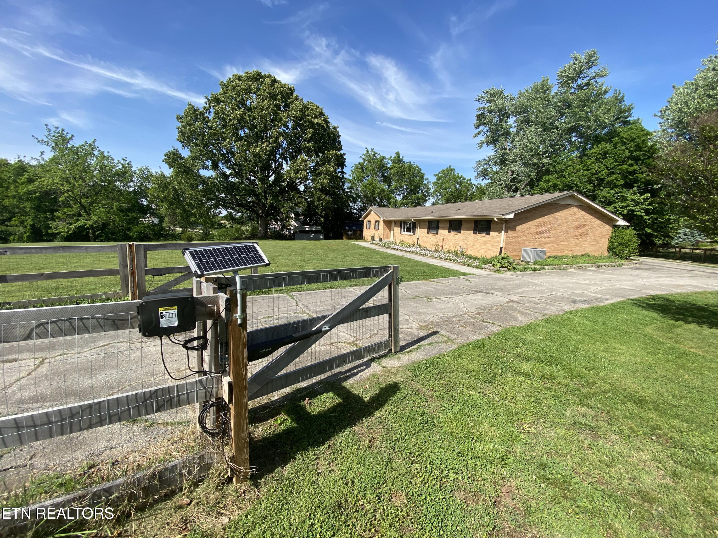 1824 Montvale Road Maryville, TN 37803 - Photo 26 of 47 Gate 1 Remote Entry