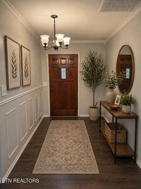 1824 Montvale Road Maryville, TN 37803 - Photo 10 of 47 Foyer