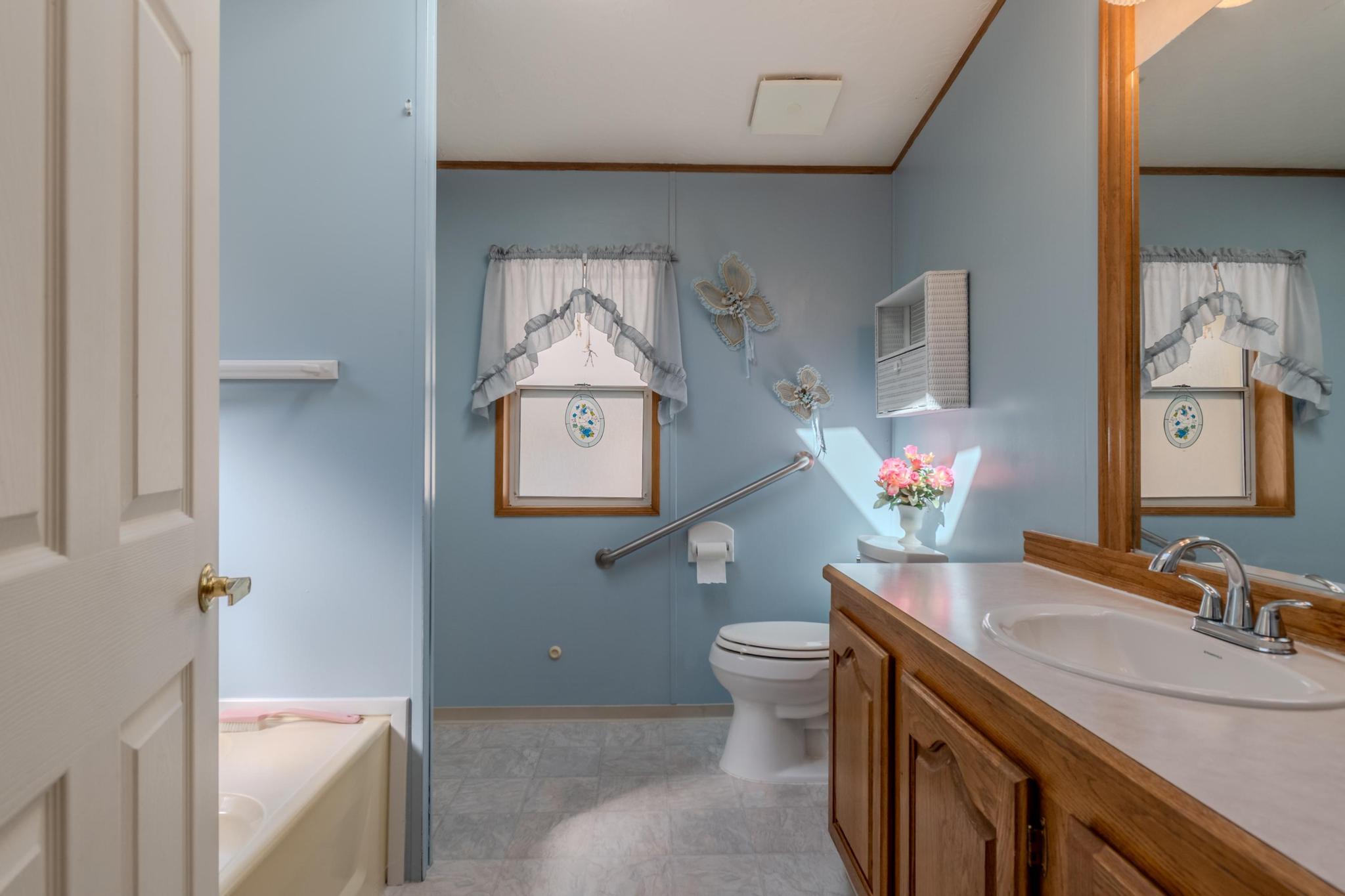 3955 South Stage Road, Unit 72 Medford, OR 97501 - Photo 16 of 28 01-22