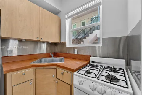$192,500 | 1027 Euclid Avenue, Unit 8, Miami Beach, FL 33139