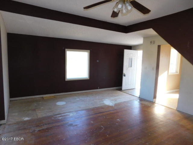 4019 Herrin Road Carterville, IL 62918 - Photo 6 of 16 Gallery Image 6