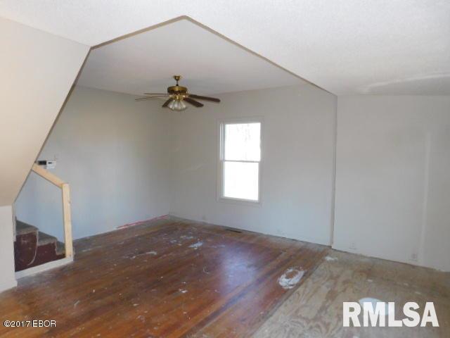 4019 Herrin Road Carterville, IL 62918 - Photo 7 of 16 Gallery Image 7