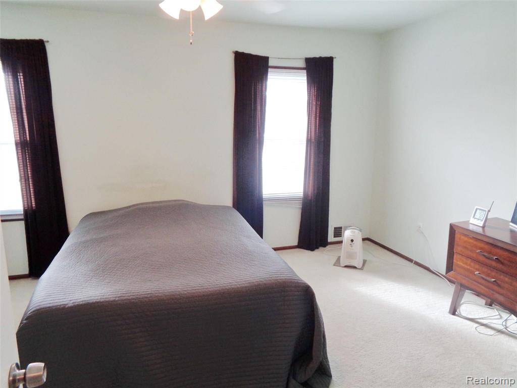 31213 Hoover Road Warren, MI 48093 - Photo 8 of 14