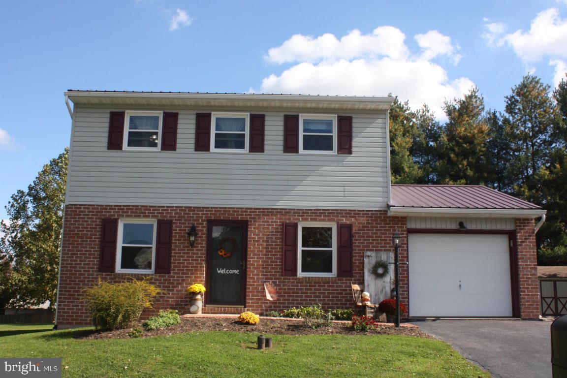 906 Hannah Drive Lititz, PA 17543 - Photo 1 of 23