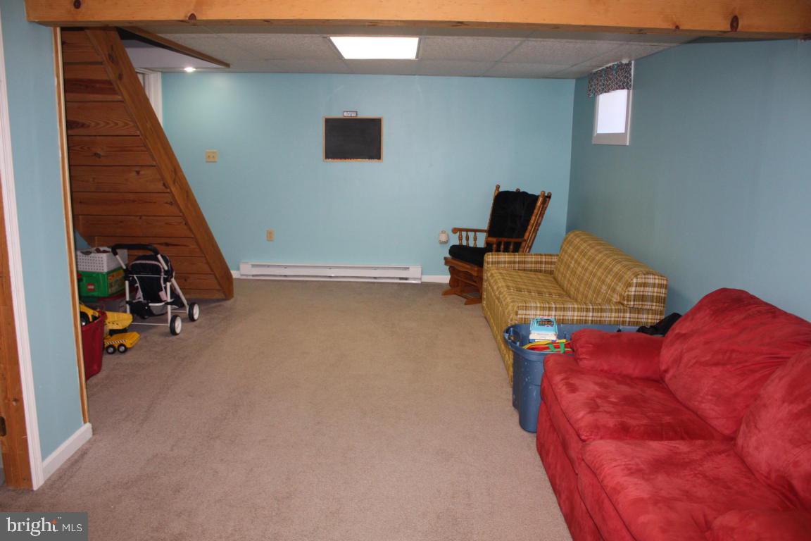 906 Hannah Drive Lititz, PA 17543 - Photo 12 of 23