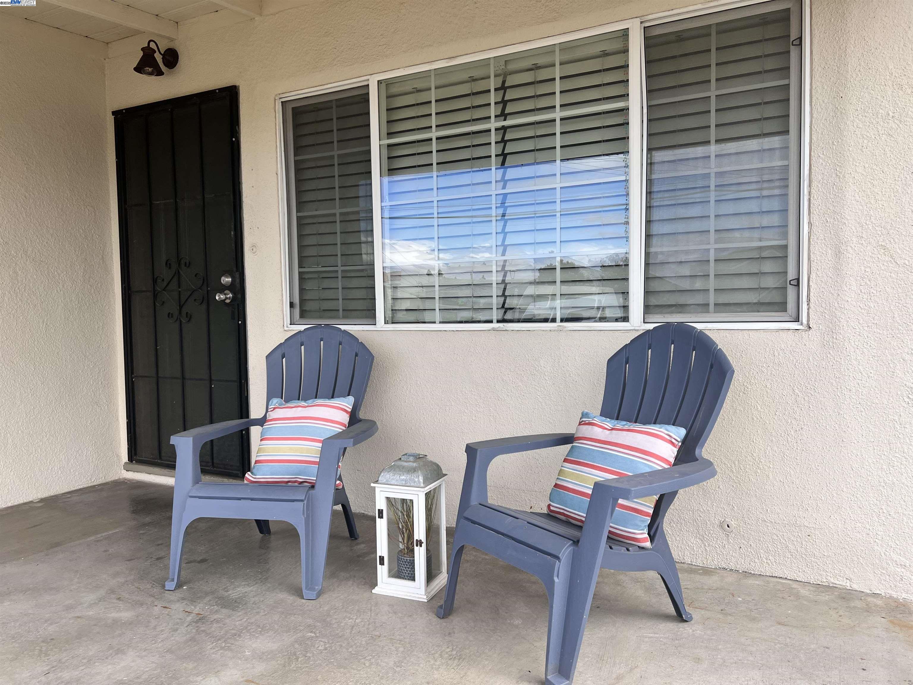 1727 Second Street Livermore, CA 94550 - Photo 3 of 24 a chair and a table in a room