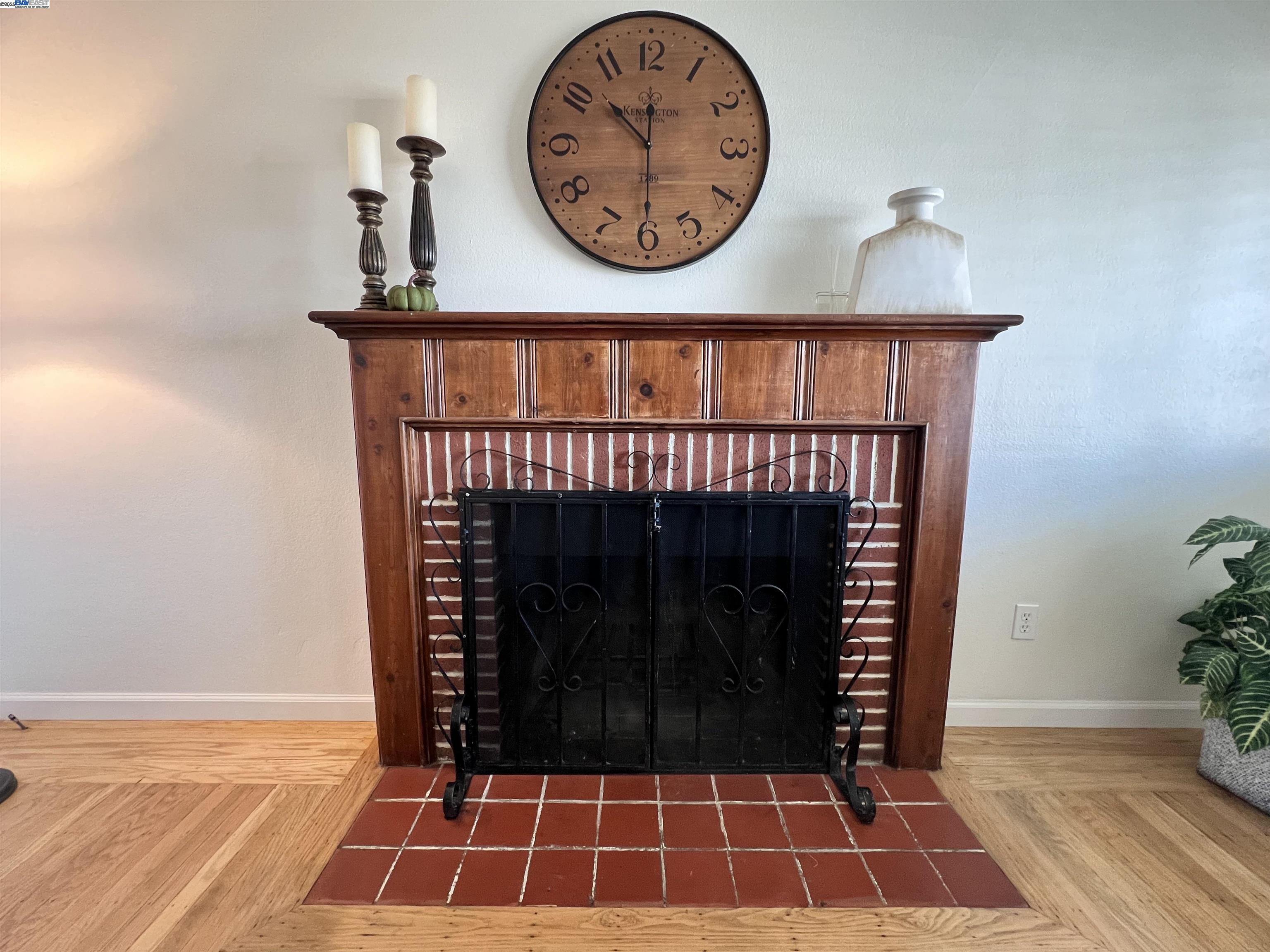 1727 Second Street Livermore, CA 94550 - Photo 6 of 24 a view of a fireplace with a small space