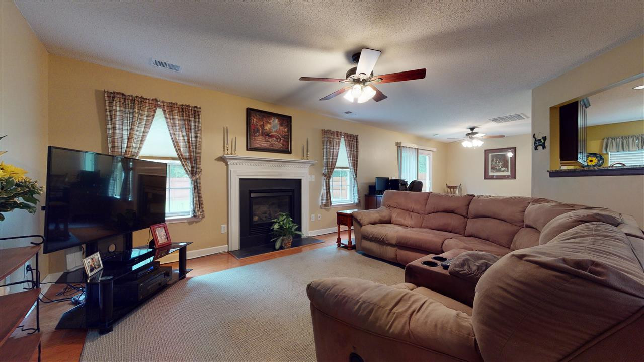 3415 Marshlane Way Raleigh, NC 27610 - Photo 6 of 29 Photo 6