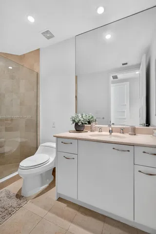 $27,000 | 20155 Northeast 38th Court, Unit 2201, Aventura, FL 33180