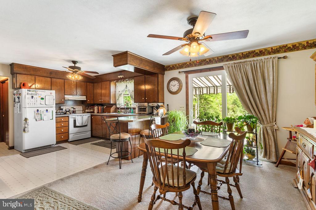 4052 Grandview Road Hanover, PA 17331 - Photo 8 of 35 Gallery Image 8