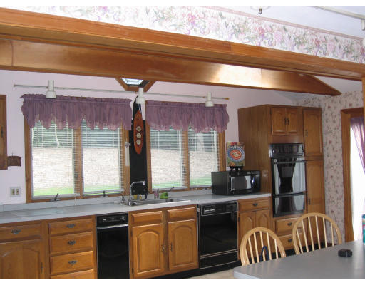 24 Greenwood Road Sharon, MA 02067 - Photo 3 of 9 Gallery Image 3