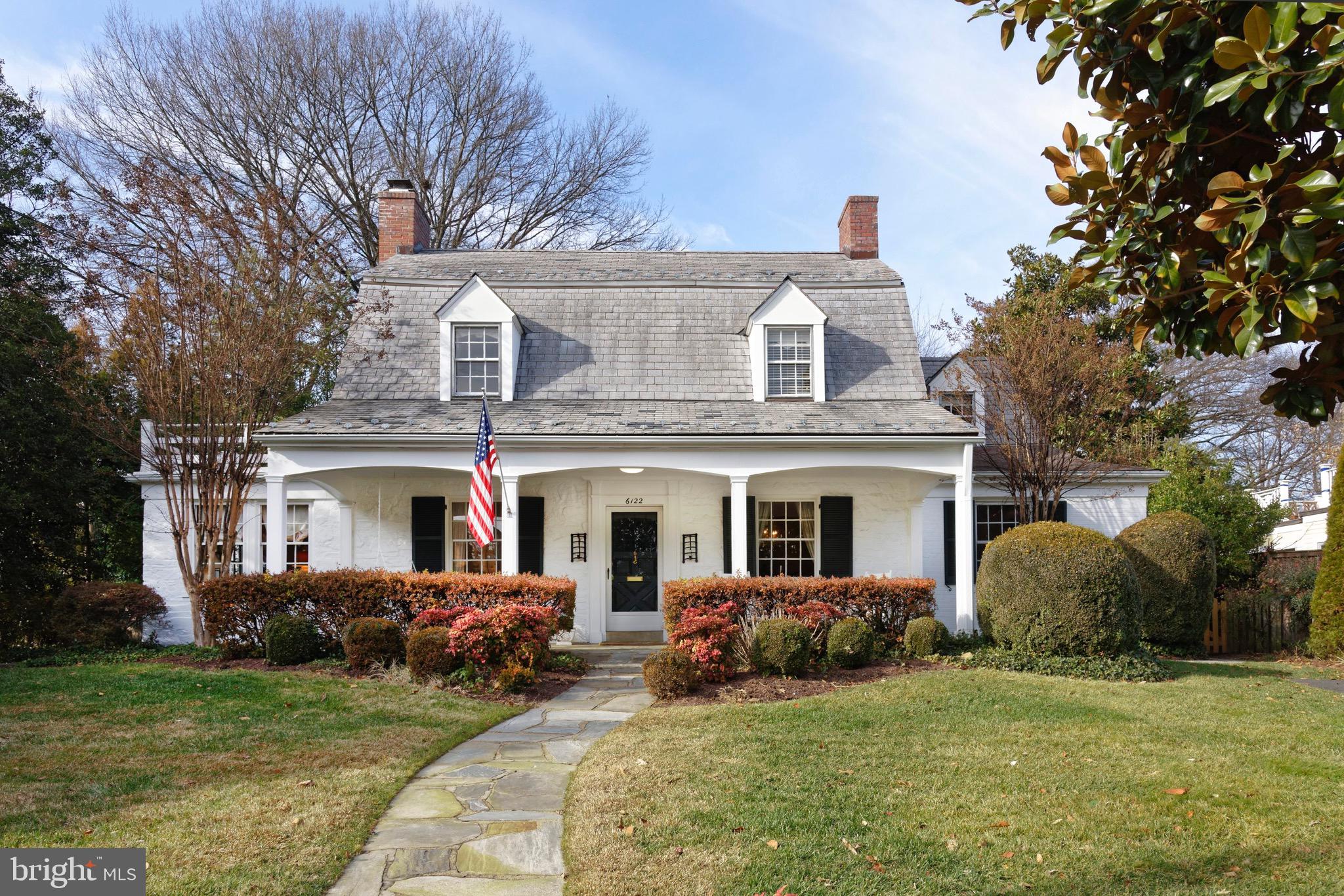 6122 Woodmont Road Alexandria, VA 22307 - Photo 4 of 17 front Exterior