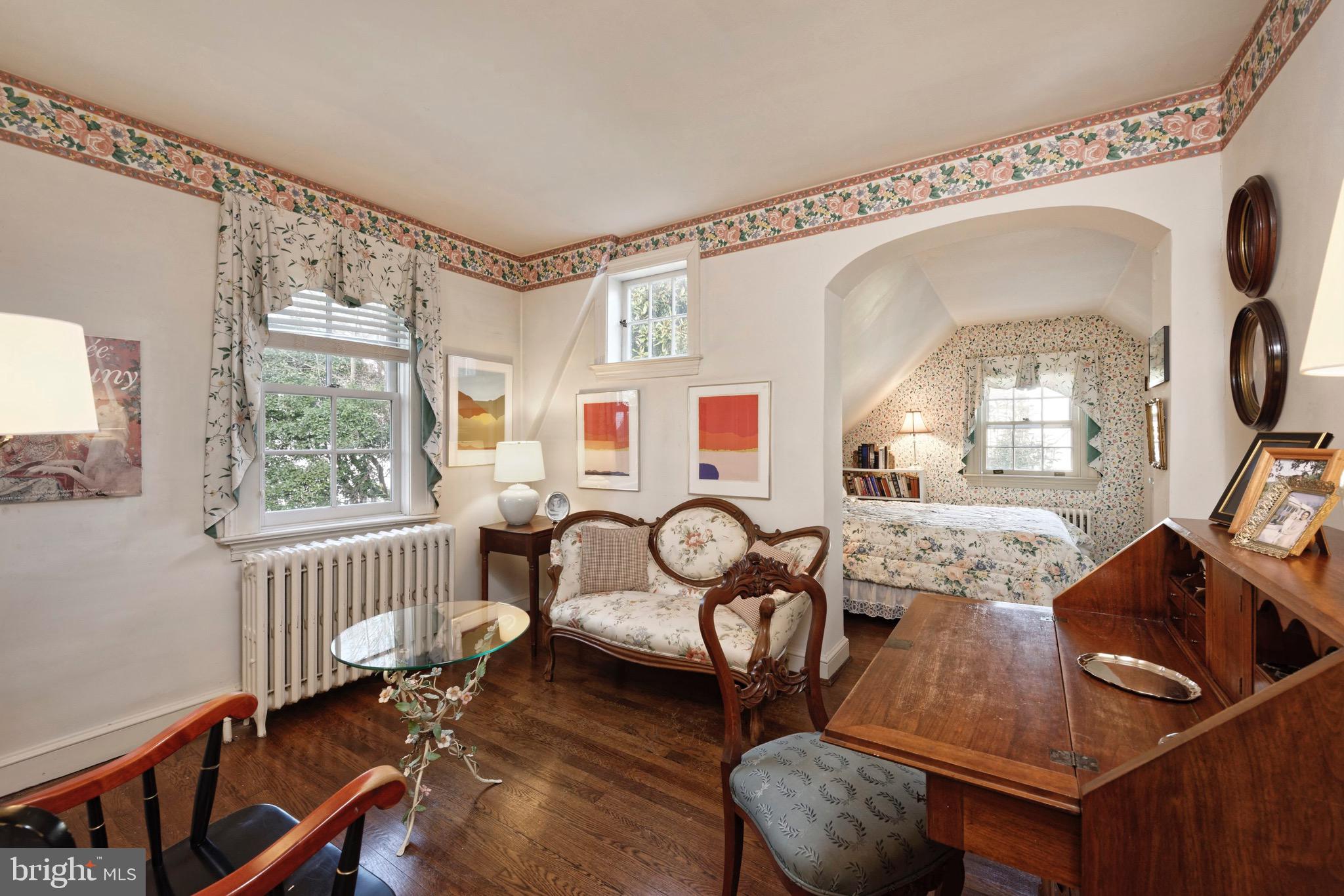 6122 Woodmont Road Alexandria, VA 22307 - Photo 10 of 17 Sitting Room adjacent to third bedroom