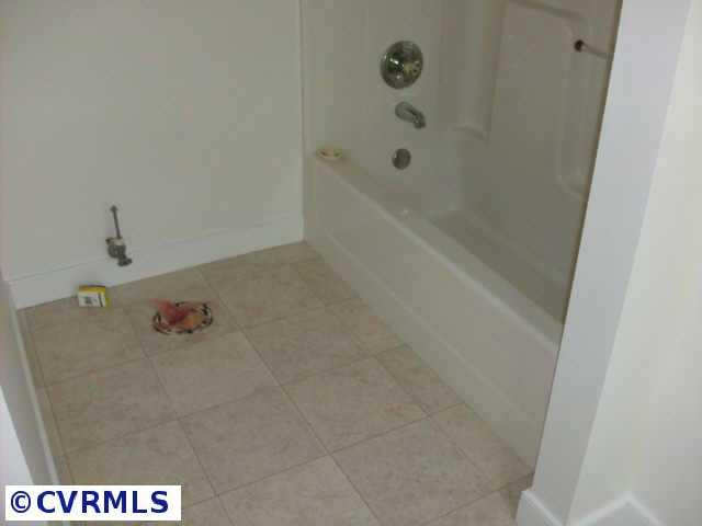17017 Moores Mill Road Ruther Glen, VA 22546 - Photo 7 of 10 Gallery Image 7