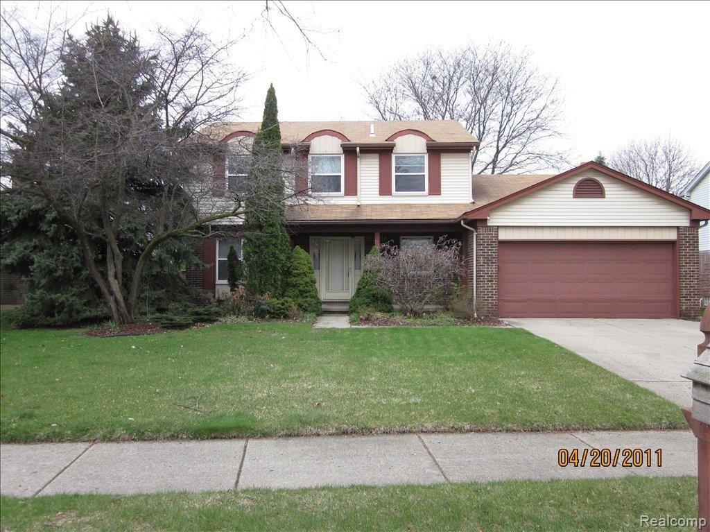 14005 Riverside Court Livonia, MI 48154 - Photo 1 of 17 Front view