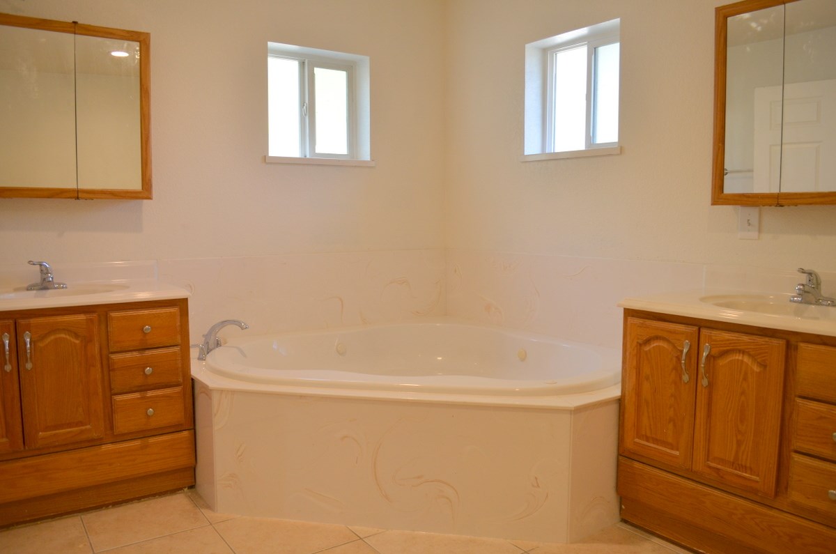 2540 D Road Grand Junction, CO 81507 - Photo 7 of 19 Gallery Image 7
