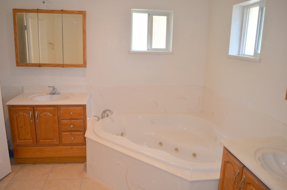 2540 D Road Grand Junction, CO 81507 - Photo 8 of 19 Gallery Image 8